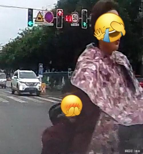 娃娃骑车爆料视频大全集,揭秘骑行背后的精彩瞬间  第2张