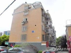 吉碳小区爆料视频,揭秘小区内幕，引发热议  第3张